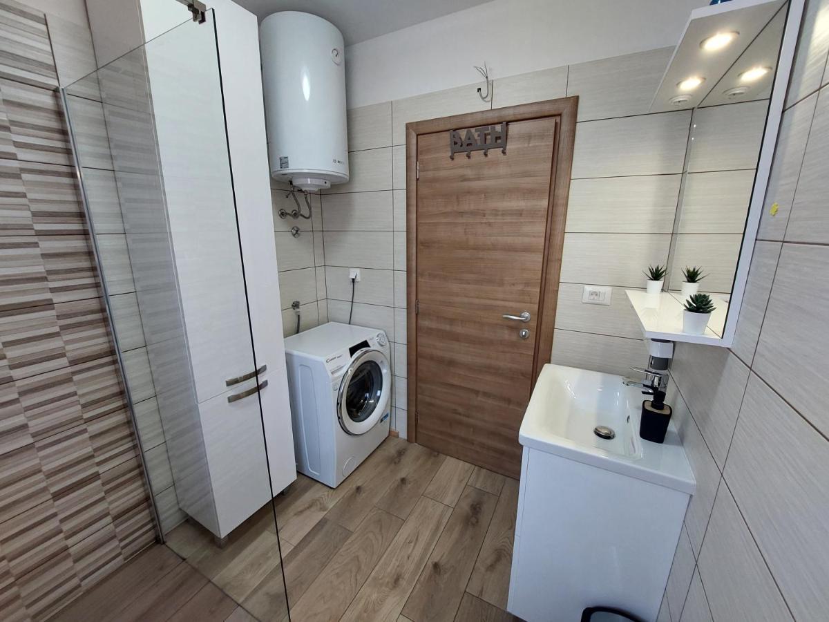 Valux Apartman Pula Exterior photo